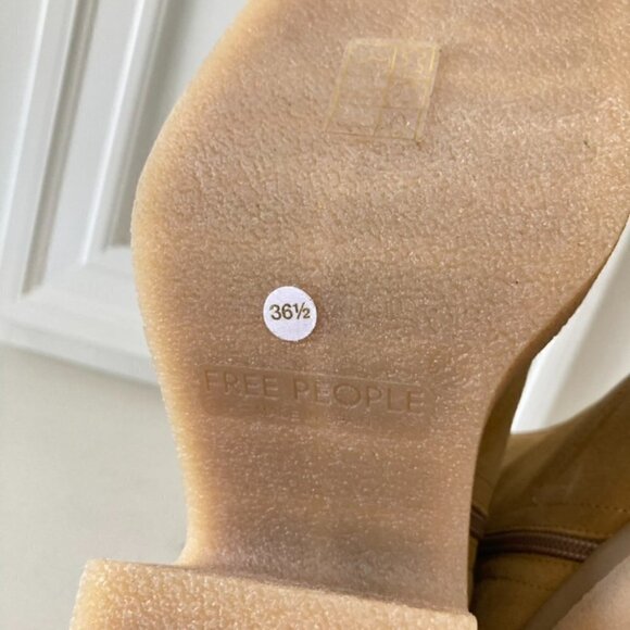 NWOT Free People Gigi Beige Suede Heeled Ankle Boots Sz 36.5 - Picture 9 of 9